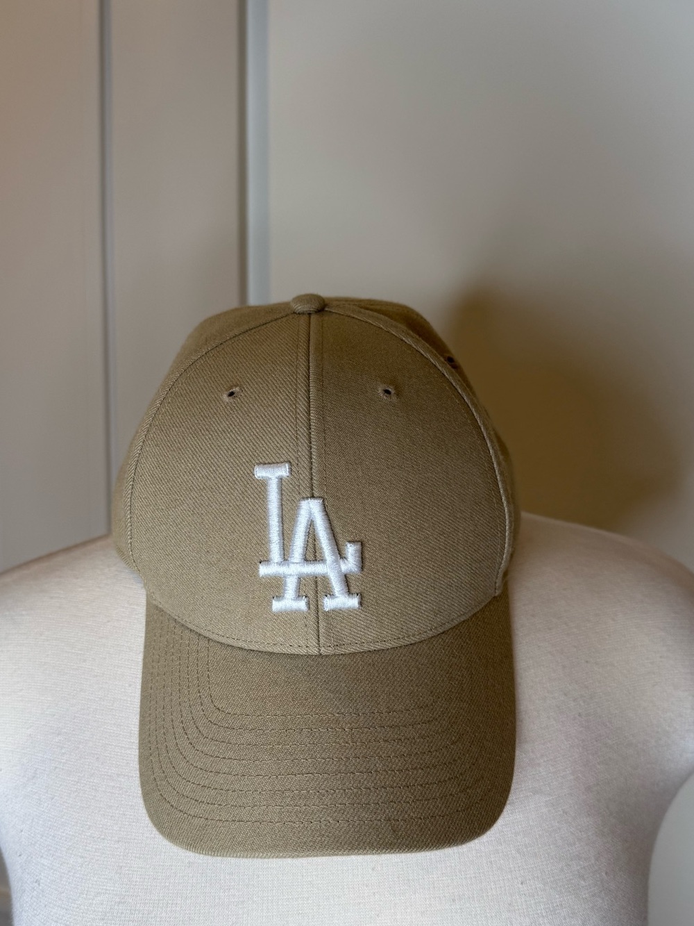 LA Embroidered Baseball Cap - Tan